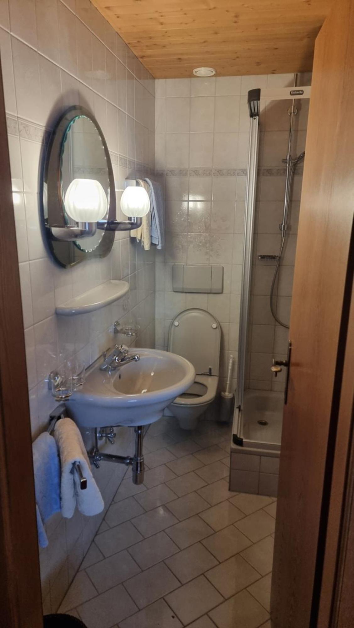 Hotel Garni Friedheim Sankt Anton am Arlberg Room photo